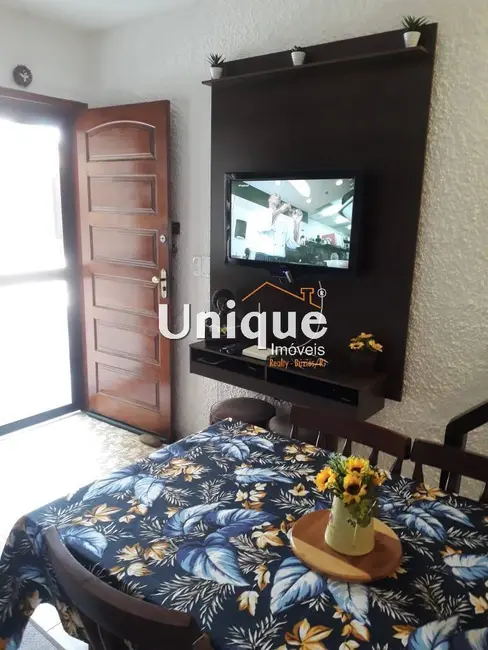 Foto 4 de Casa com 1 quarto à venda em Vila Nova, Cabo Frio - RJ