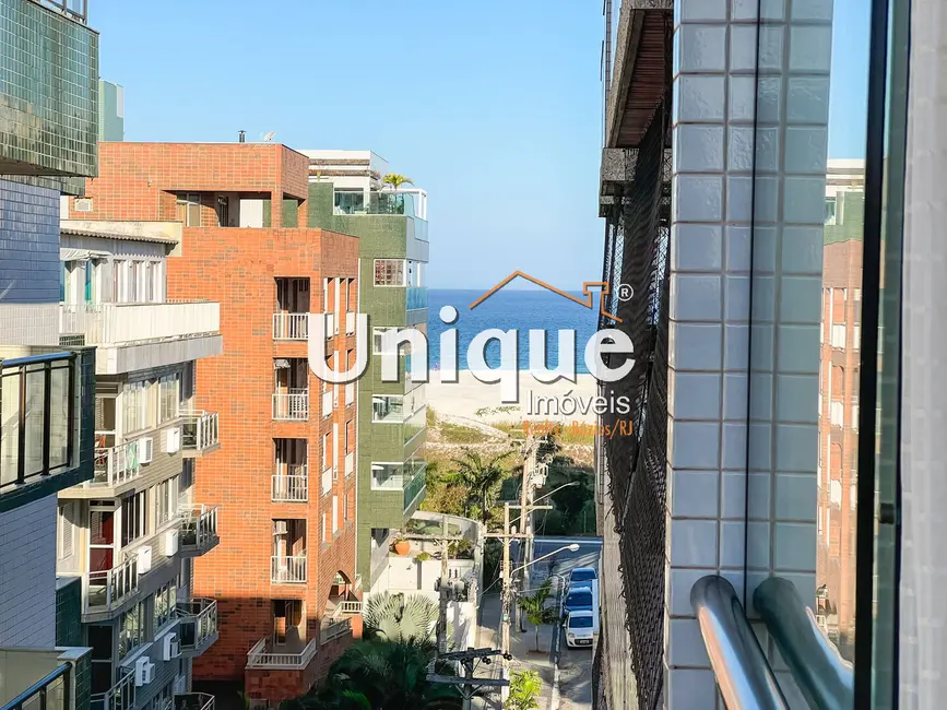 Foto 2 de Cobertura com 5 quartos à venda, 360m2 em Algodoal, Cabo Frio - RJ