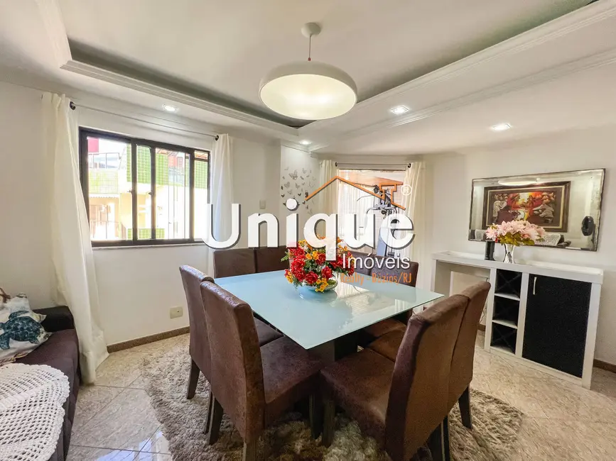 Cobertura com 5 quartos à venda, 360m2 em Algodoal, Cabo Frio - RJ - imagem 8 Foto 8 de Cobertura com 5 quartos à venda, 360m2 em Algodoal, Cabo Frio - RJ