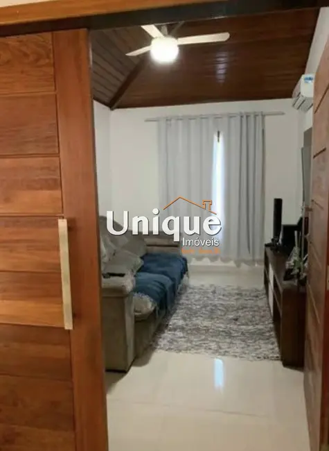 Casa com 3 quartos à venda, 300m2 em Ogiva, Cabo Frio - RJ - imagem 7 Foto 7 de Casa com 3 quartos à venda, 300m2 em Ogiva, Cabo Frio - RJ