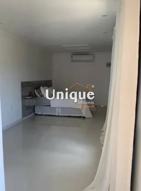 Casa com 3 quartos à venda, 300m2 em Ogiva, Cabo Frio - RJ - imagem 8 Foto 8 de Casa com 3 quartos à venda, 300m2 em Ogiva, Cabo Frio - RJ