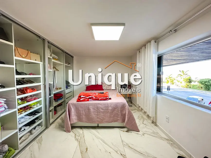 Loja à venda, 110m2 em Algodoal, Cabo Frio - RJ - imagem 9 Foto 9 de Loja à venda, 110m2 em Algodoal, Cabo Frio - RJ