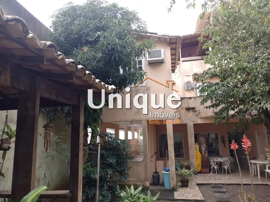 Foto 2 de Casa com 4 quartos à venda, 422m2 em Porto da Aldeia, Sao Pedro Da Aldeia - RJ