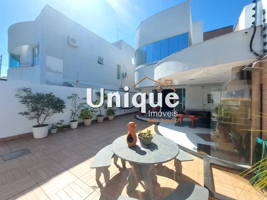 Foto 2 de Casa com 3 quartos à venda, 168m2 em Portinho, Cabo Frio - RJ