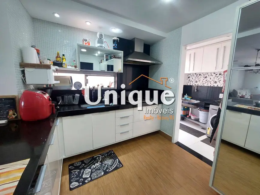 Foto 7 de Casa com 3 quartos à venda, 168m2 em Portinho, Cabo Frio - RJ