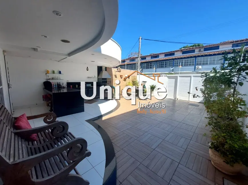 Foto 3 de Casa com 3 quartos à venda, 168m2 em Portinho, Cabo Frio - RJ