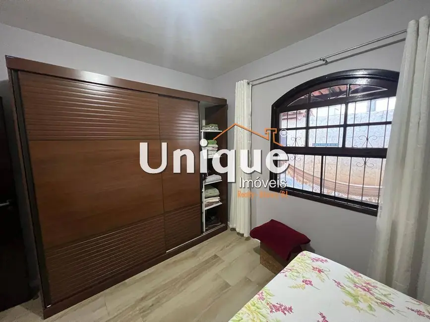 Casa com 3 quartos à venda, 375m2 em Braga, Cabo Frio - RJ - imagem 9 Foto 9 de Casa com 3 quartos à venda, 375m2 em Braga, Cabo Frio - RJ