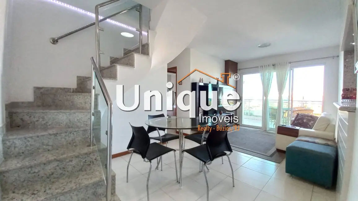 Cobertura com 3 quartos à venda, 150m2 em Centro, Cabo Frio - RJ - imagem 3 Foto 3 de Cobertura com 3 quartos à venda, 150m2 em Centro, Cabo Frio - RJ