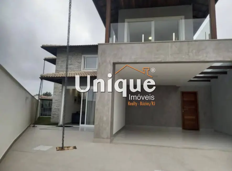 Foto 2 de Casa com 4 quartos à venda, 384m2 em Cabo Frio - RJ