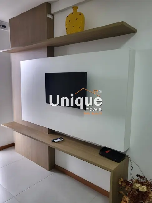 Apartamento com 1 quarto à venda, 57m2 em Centro, Cabo Frio - RJ - imagem 3 Foto 3 de Apartamento com 1 quarto à venda, 57m2 em Centro, Cabo Frio - RJ