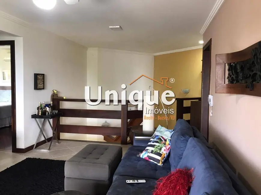 Foto 6 de Casa com 4 quartos à venda, 600m2 em Praia do Siqueira, Cabo Frio - RJ