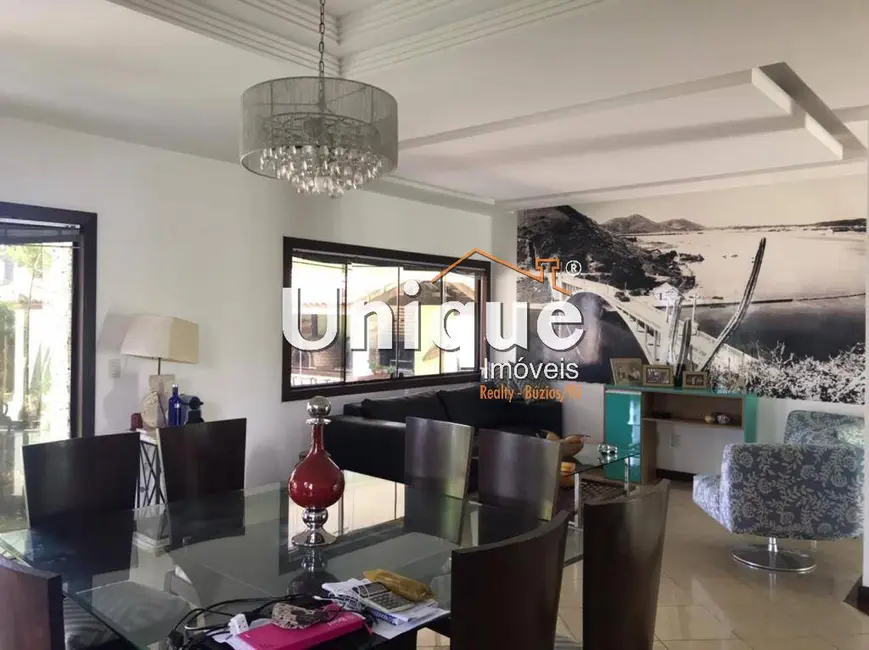 Foto 4 de Casa com 4 quartos à venda, 600m2 em Praia do Siqueira, Cabo Frio - RJ