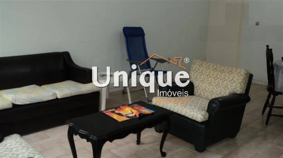 Apartamento com 3 quartos à venda, 95m2 em Centro, Cabo Frio - RJ - imagem 2 Foto 2 de Apartamento com 3 quartos à venda, 95m2 em Centro, Cabo Frio - RJ