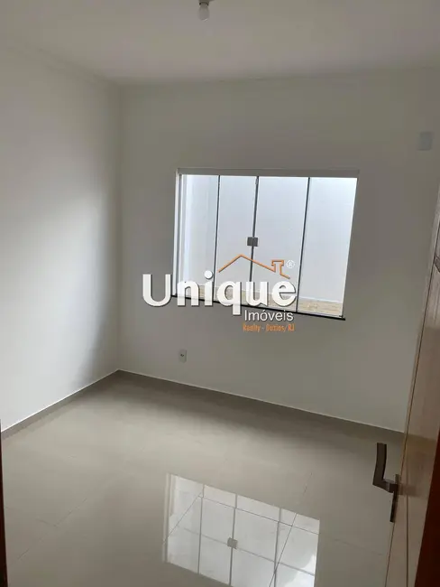 Foto 3 de Casa com 3 quartos à venda, 180m2 em Nova São Pedro, Sao Pedro Da Aldeia - RJ