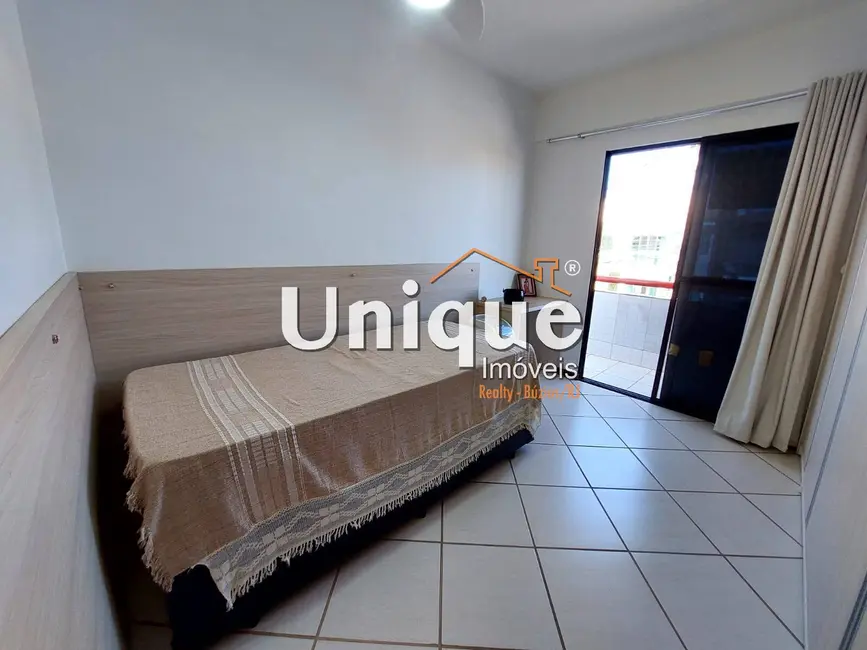 Foto 9 de Apartamento com 2 quartos à venda, 70m2 em Centro, Sao Pedro Da Aldeia - RJ