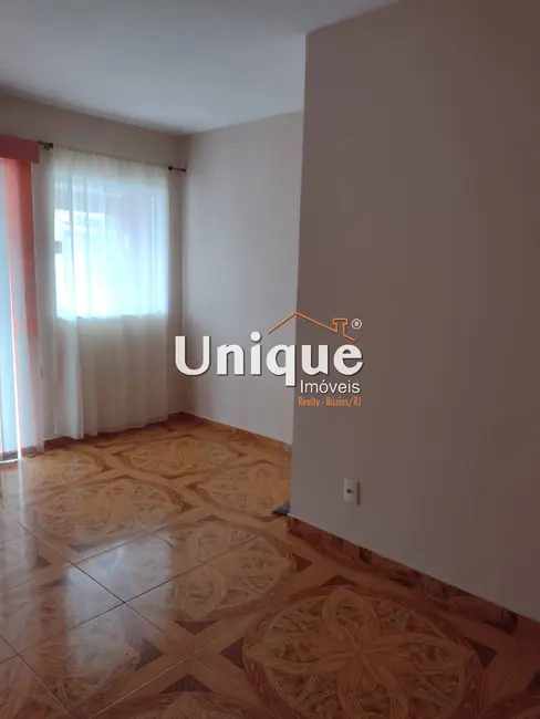 Foto 6 de Casa com 4 quartos à venda, 200m2 em Cabo Frio - RJ