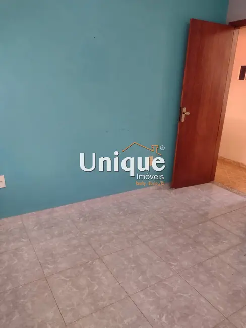 Foto 8 de Casa com 4 quartos à venda, 200m2 em Cabo Frio - RJ