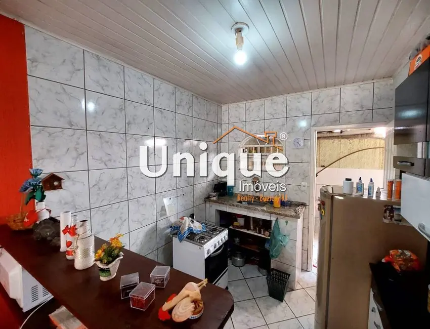 Casa com 2 quartos à venda, 75m2 em Palmeiras, Cabo Frio - RJ - imagem 8 Foto 8 de Casa com 2 quartos à venda, 75m2 em Palmeiras, Cabo Frio - RJ