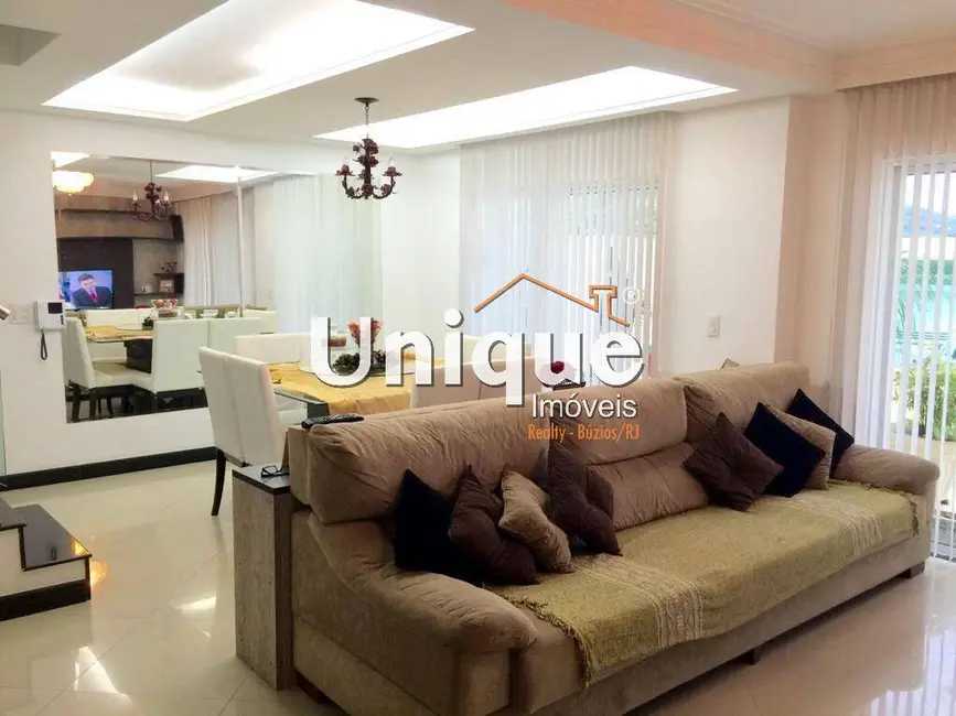 Casa com 3 quartos à venda, 200m2 em Portinho, Cabo Frio - RJ - imagem 6 Foto 6 de Casa com 3 quartos à venda, 200m2 em Portinho, Cabo Frio - RJ