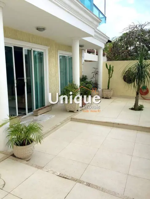 Foto 2 de Casa com 3 quartos à venda, 200m2 em Portinho, Cabo Frio - RJ