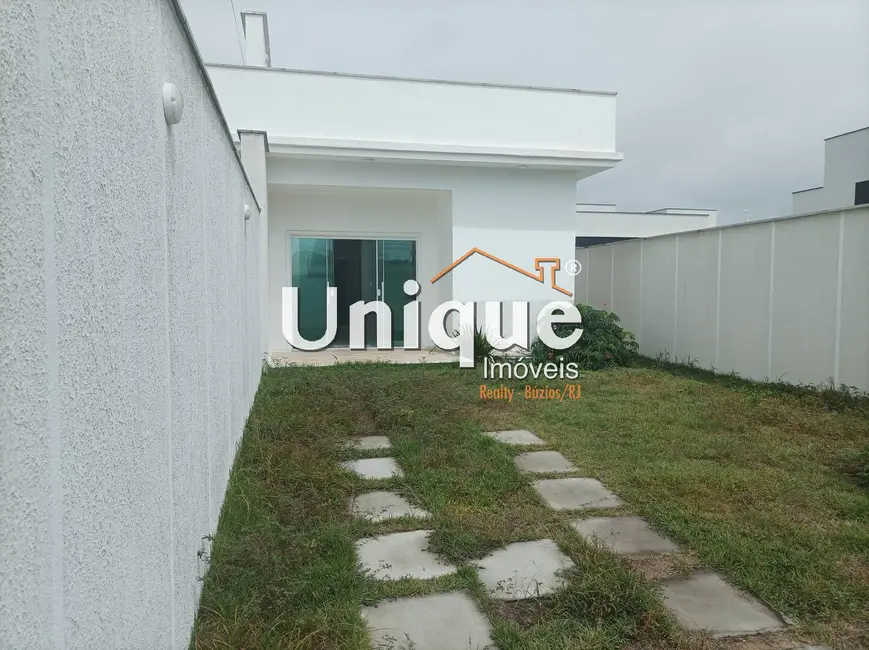 Casa com 3 quartos à venda, 210m2 em Caminho de Búzios, Cabo Frio - RJ - imagem 1 Foto 1 de Casa com 3 quartos à venda, 210m2 em Caminho de Búzios, Cabo Frio - RJ