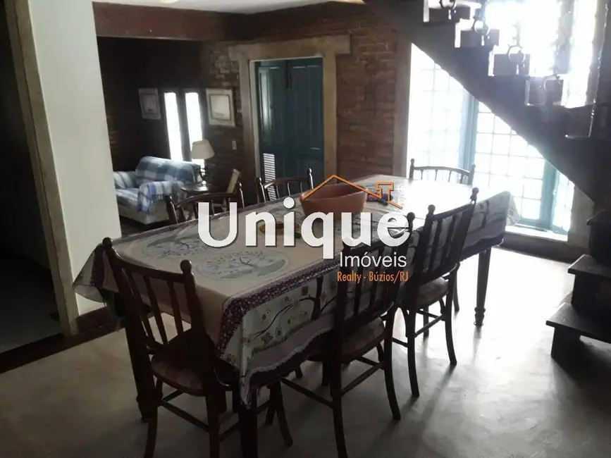 Foto 2 de Casa com 4 quartos à venda, 116m2 em Portinho, Cabo Frio - RJ