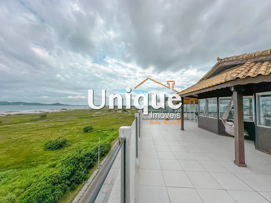 Apartamento com 5 quartos à venda, 347m2 em Algodoal, Cabo Frio - RJ - imagem 3 Foto 3 de Apartamento com 5 quartos à venda, 347m2 em Algodoal, Cabo Frio - RJ