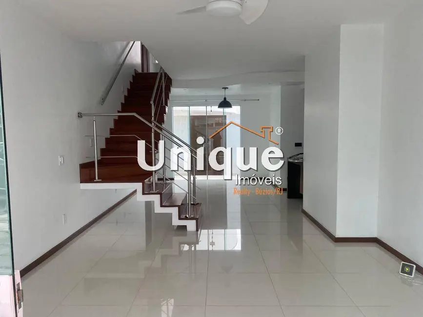 Foto 4 de Casa com 4 quartos à venda, 175m2 em Portinho, Cabo Frio - RJ