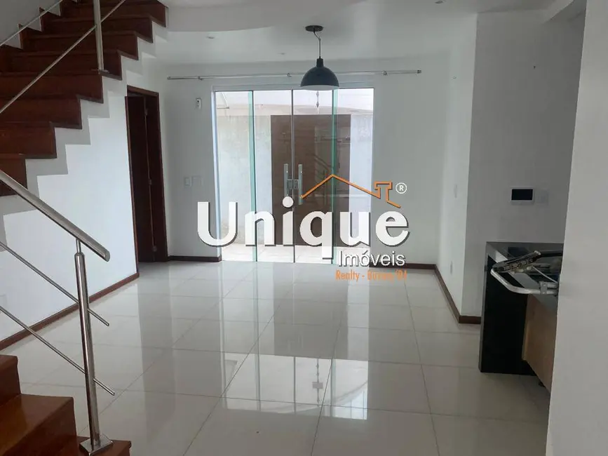 Foto 5 de Casa com 4 quartos à venda, 175m2 em Portinho, Cabo Frio - RJ