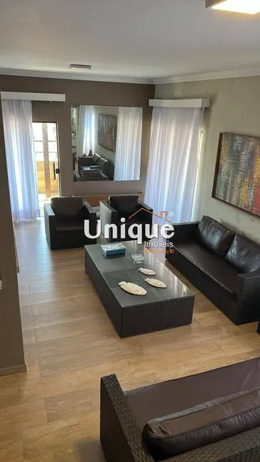 Apartamento com 6 quartos à venda, 305m2 em Vila Nova, Cabo Frio - RJ - imagem 9 Foto 9 de Apartamento com 6 quartos à venda, 305m2 em Vila Nova, Cabo Frio - RJ