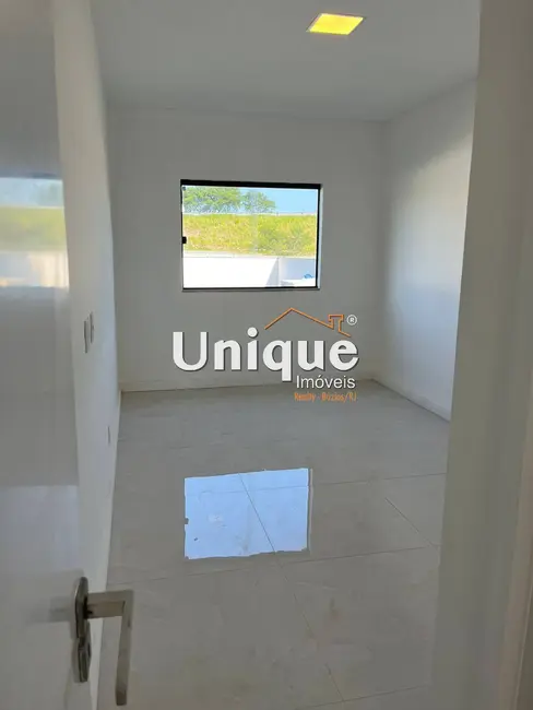 Foto 7 de Casa com 4 quartos à venda, 450m2 em Balneário São Pedro, Sao Pedro Da Aldeia - RJ