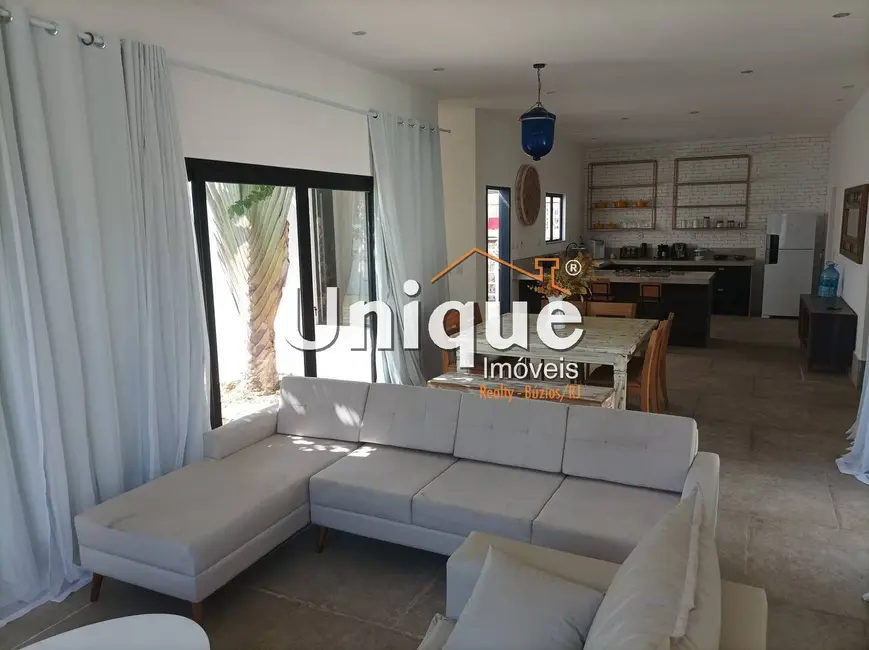 Foto 4 de Casa com 4 quartos à venda, 220m2 em Portinho, Cabo Frio - RJ