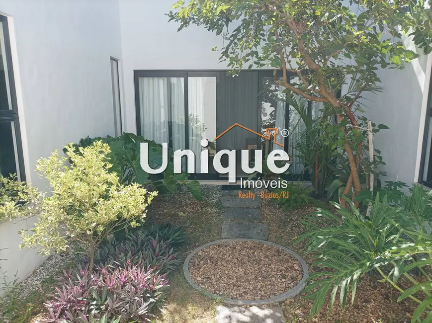 Foto 2 de Casa com 4 quartos à venda, 220m2 em Portinho, Cabo Frio - RJ