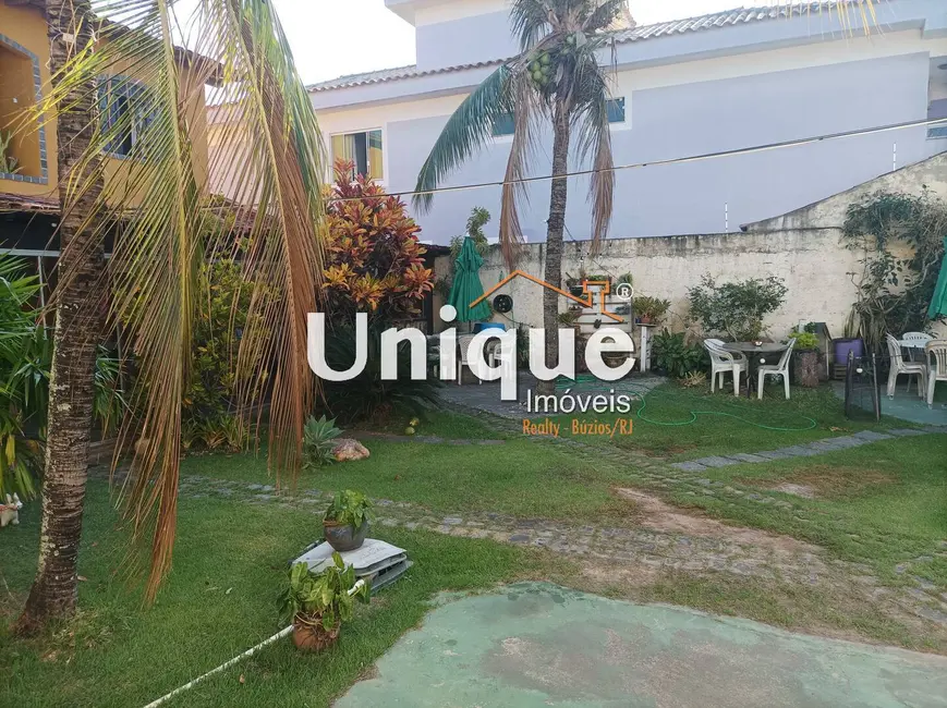 Foto 2 de Casa com 4 quartos à venda, 200m2 em Parque Burle, Cabo Frio - RJ