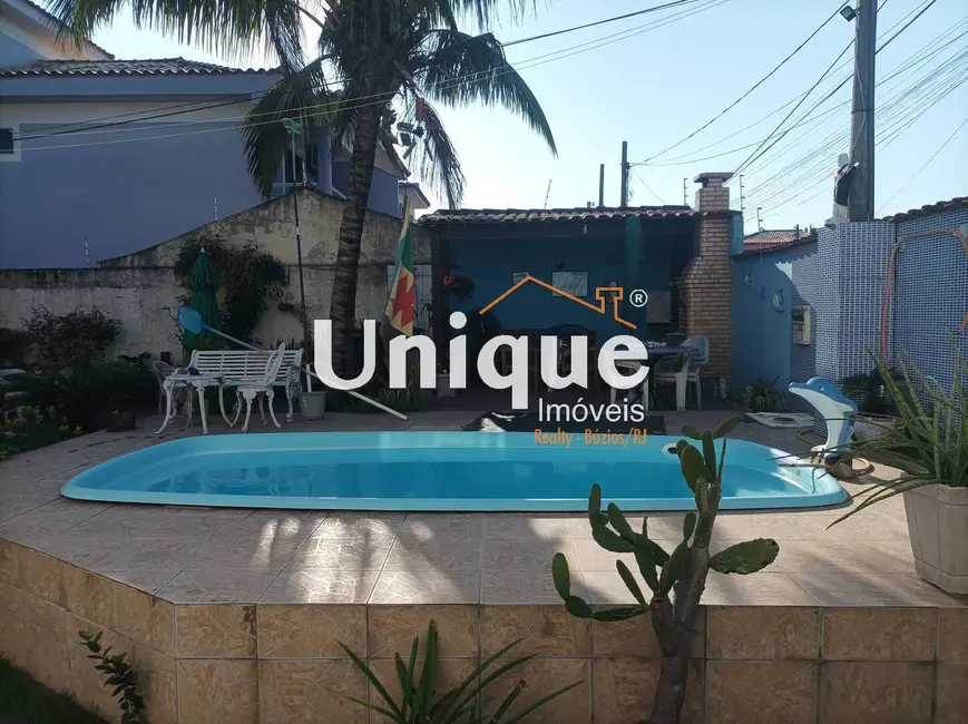 Foto 4 de Casa com 4 quartos à venda, 200m2 em Parque Burle, Cabo Frio - RJ