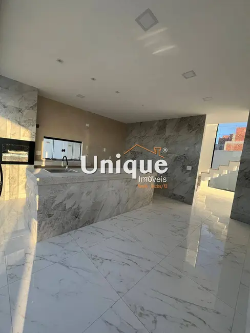 Foto 9 de Casa com 3 quartos à venda, 252m2 em Nova São Pedro, Sao Pedro Da Aldeia - RJ