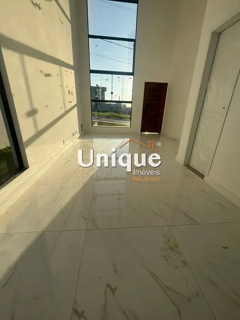 Foto 7 de Casa com 3 quartos à venda, 252m2 em Nova São Pedro, Sao Pedro Da Aldeia - RJ