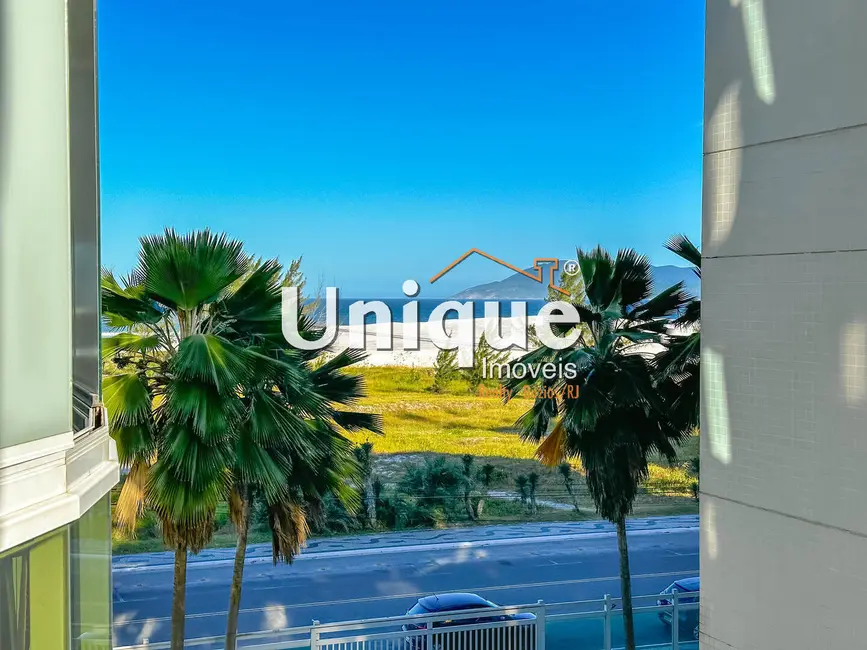 Apartamento com 3 quartos à venda, 160m2 em Braga, Cabo Frio - RJ - imagem 4 Foto 4 de Apartamento com 3 quartos à venda, 160m2 em Braga, Cabo Frio - RJ