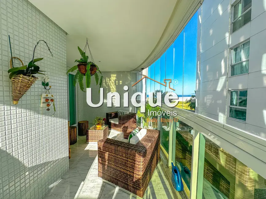 Foto 1 de Apartamento com 3 quartos à venda e para alugar, 160m2 em Braga, Cabo Frio - RJ