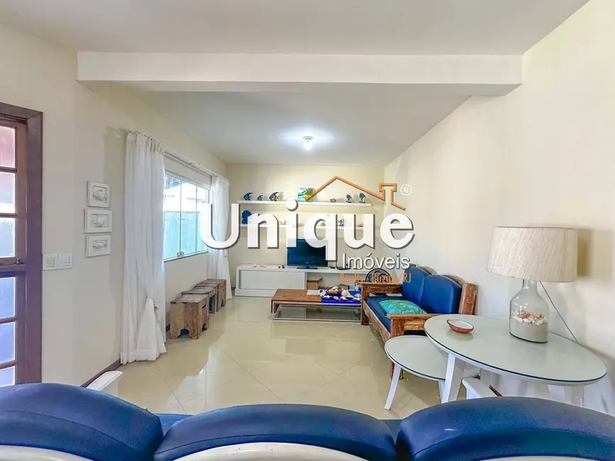 Casa com 4 quartos à venda, 300m2 em Cabo Frio - RJ - imagem 5 Foto 5 de Casa com 4 quartos à venda, 300m2 em Cabo Frio - RJ