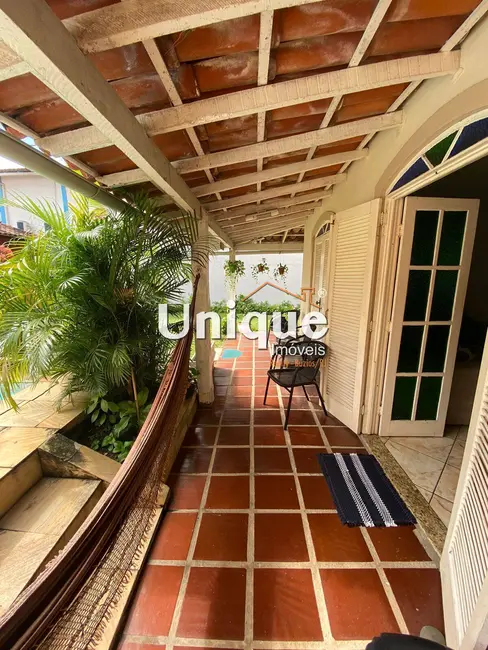 Foto 3 de Casa com 3 quartos à venda, 360m2 em Braga, Cabo Frio - RJ
