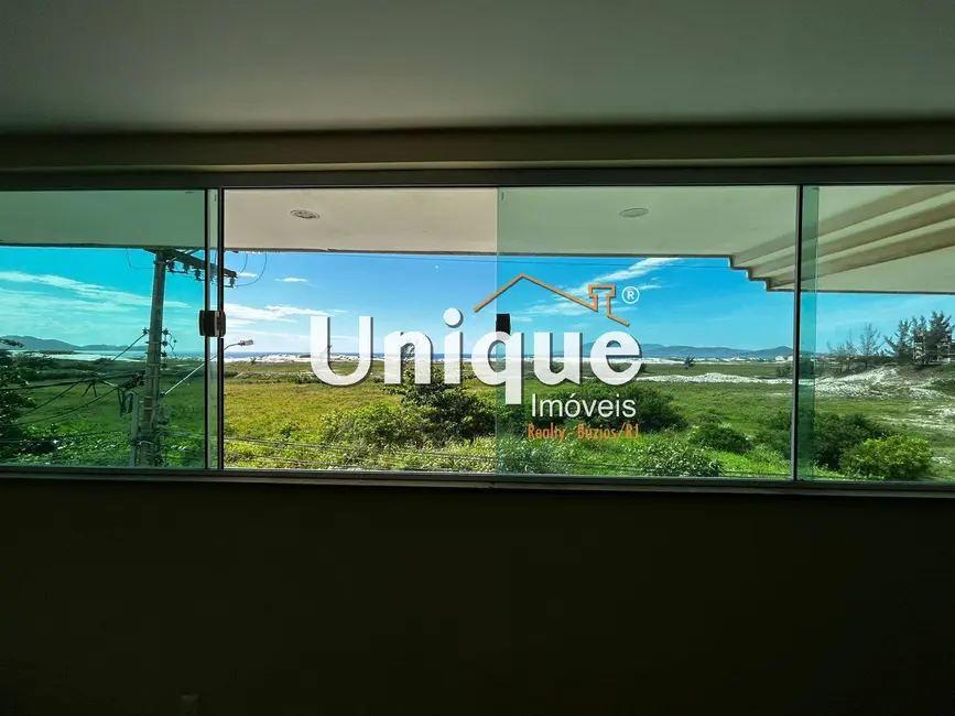 Foto 2 de Apartamento com 2 quartos à venda, 128m2 em Braga, Cabo Frio - RJ