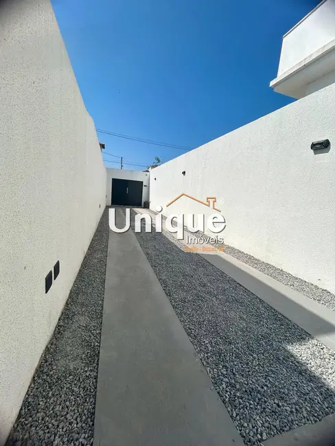 Foto 3 de Casa com 2 quartos à venda, 58m2 em Caminho de Búzios, Cabo Frio - RJ