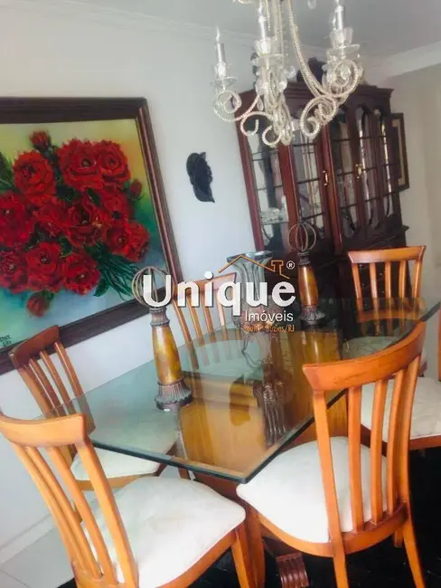 Apartamento com 4 quartos à venda, 320m2 em Centro, Cabo Frio - RJ - imagem 4 Foto 4 de Apartamento com 4 quartos à venda, 320m2 em Centro, Cabo Frio - RJ