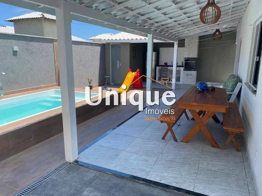 Casa com 3 quartos à venda, 300m2 em Sao Pedro Da Aldeia - RJ - imagem 4 Foto 4 de Casa com 3 quartos à venda, 300m2 em Sao Pedro Da Aldeia - RJ