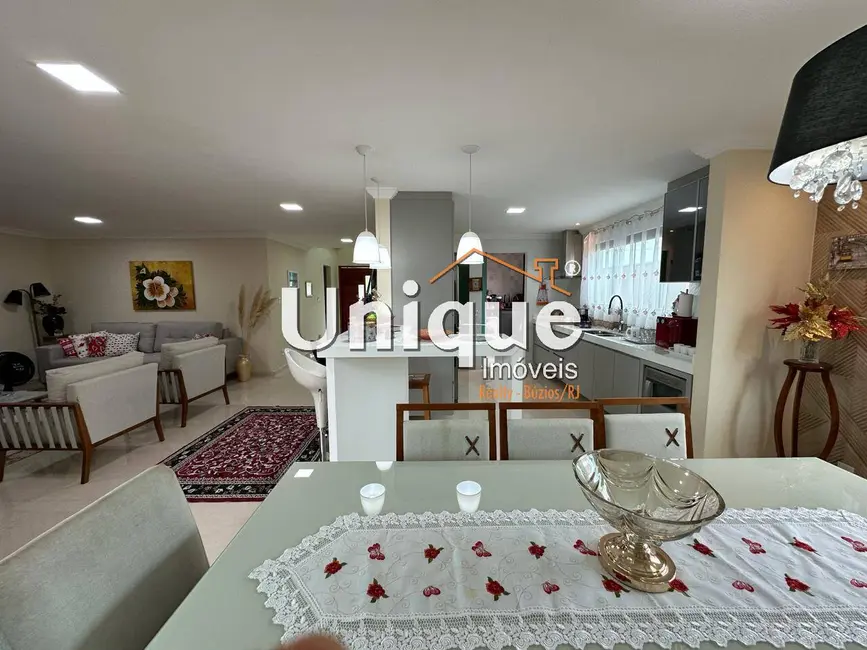 Casa com 4 quartos à venda, 252m2 em Nova São Pedro, Sao Pedro Da Aldeia - RJ - imagem 5 Foto 5 de Casa com 4 quartos à venda, 252m2 em Nova São Pedro, Sao Pedro Da Aldeia - RJ