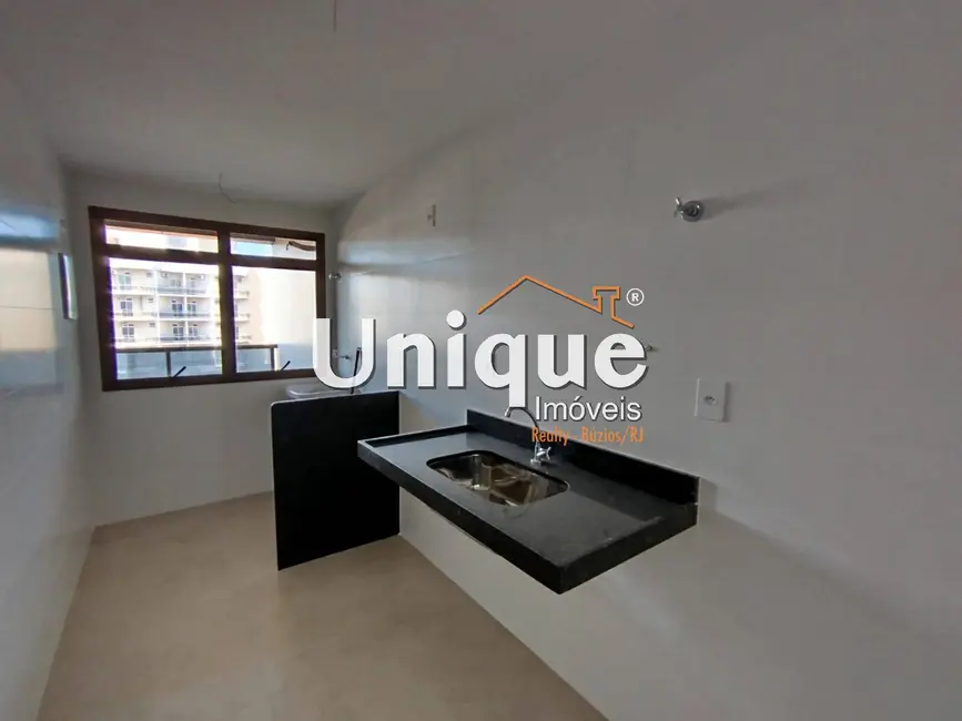 Foto 4 de Apartamento com 2 quartos à venda, 60m2 em Centro, Cabo Frio - RJ