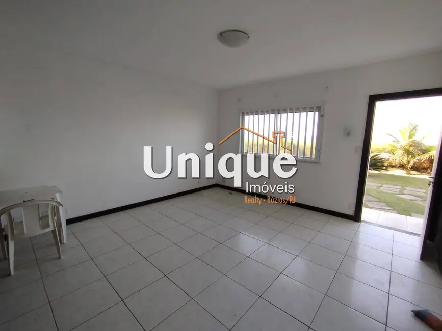 Foto 4 de Apartamento com 1 quarto à venda, 80m2 em Cabo Frio - RJ