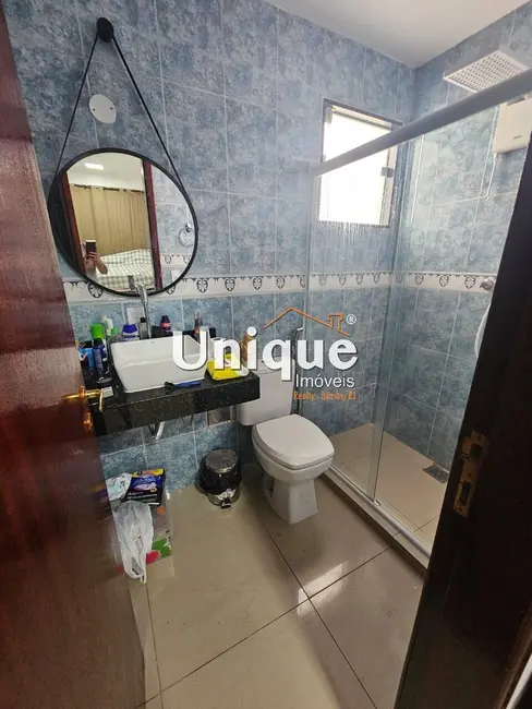Foto 5 de Casa com 5 quartos à venda e para alugar, 360m2 em Parque Burle, Cabo Frio - RJ