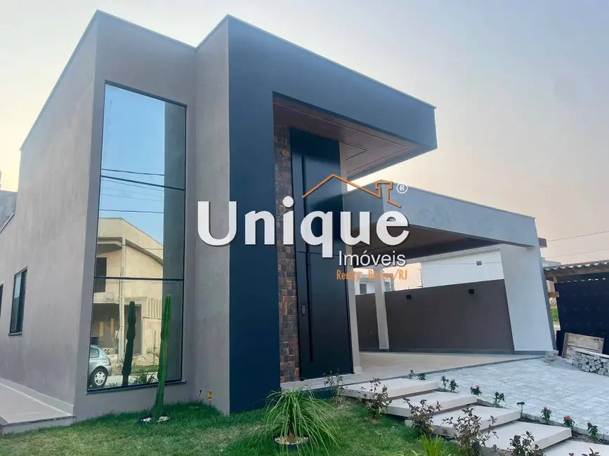 Foto 1 de Casa com 3 quartos à venda, 252m2 em Nova São Pedro, Sao Pedro Da Aldeia - RJ